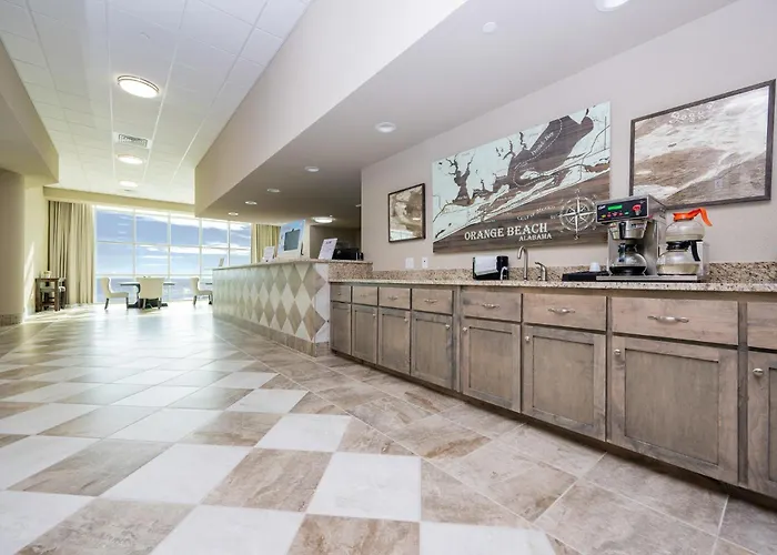 Phoenix Gulf Towers 1702 Apartment *